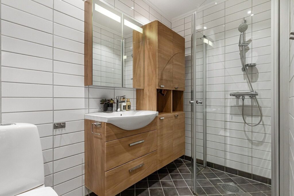 Choisir la bonne taille de WC pour votre maison : Guide complet